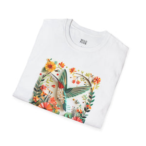 Hummingbird in Flight, Paper Quilling Tee - S / White - Wild Pour